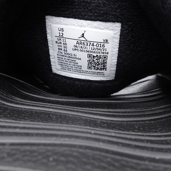 NEW Jordan Break Slide Sandals AR6374-016 Black/University Red/White - Picture 10 of 11